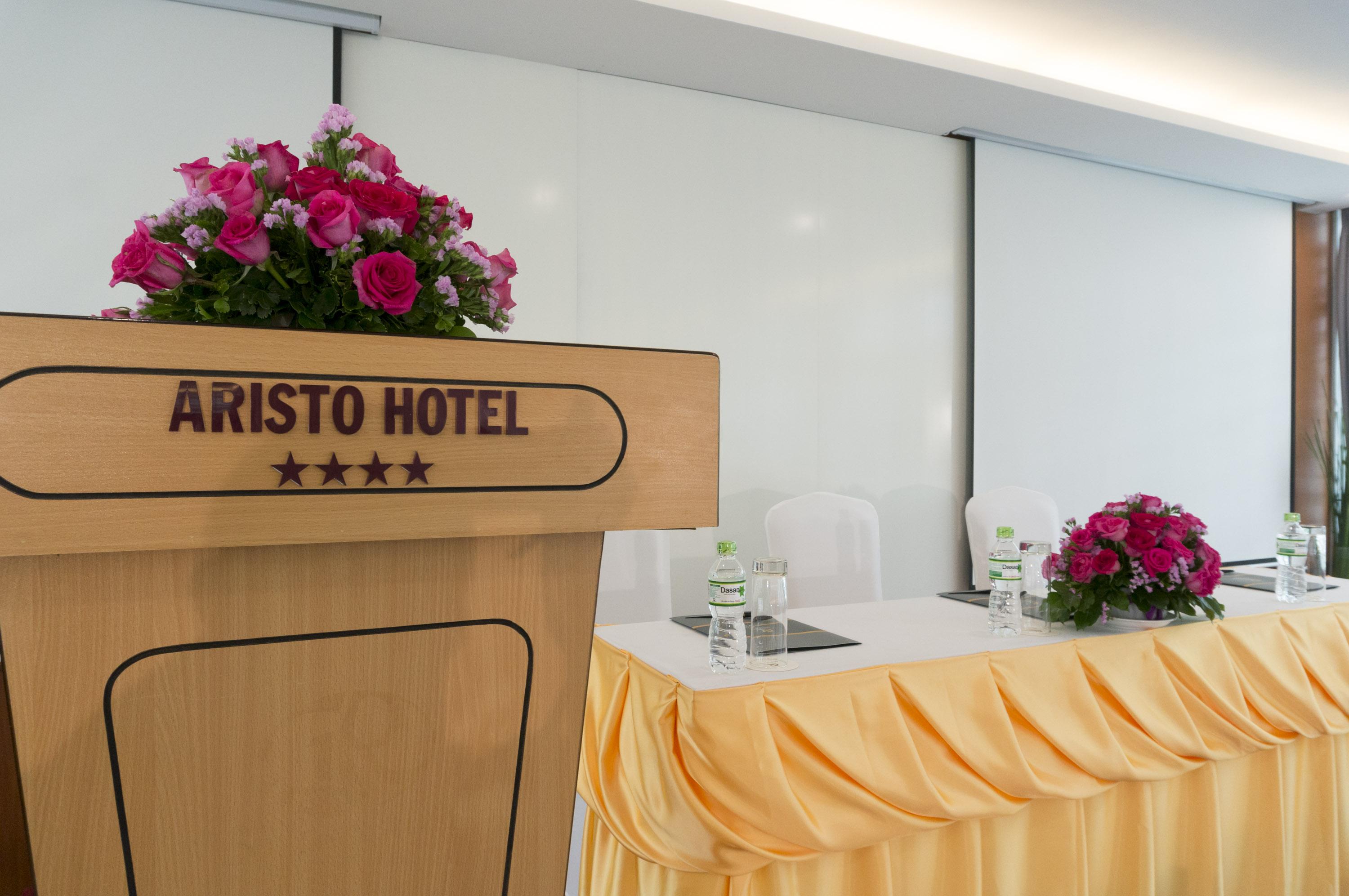 Aristo Saigon Hotel Ho Chi Minh-stad Buitenkant foto